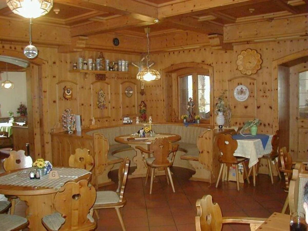 Gasthof-Metzgerei-Pension Schierlitz Rimbach  Exterior foto